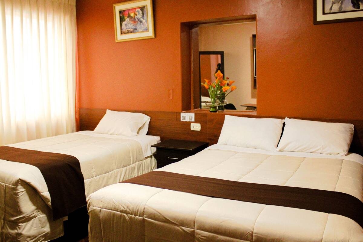 Classic Triple Room | Soundproofing, free WiFi, bed sheets