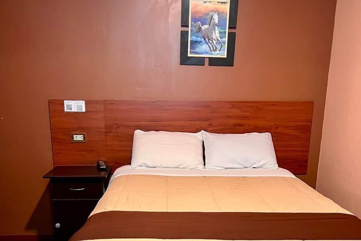 Soundproofing, free WiFi, bed sheets