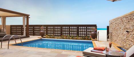 Vila, 2 kamar tidur, kolam renang pribadi (Beach) | Kolam renang indoor/outdoor | Kolam renang outdoor, dengan cabana gratis dan payung kolam renang