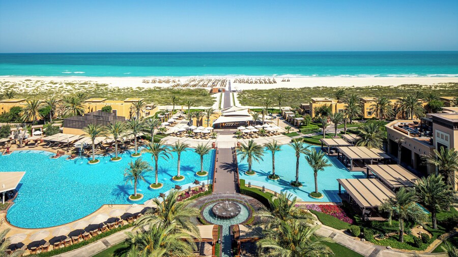 Saadiyat Rotana Resort and Villas