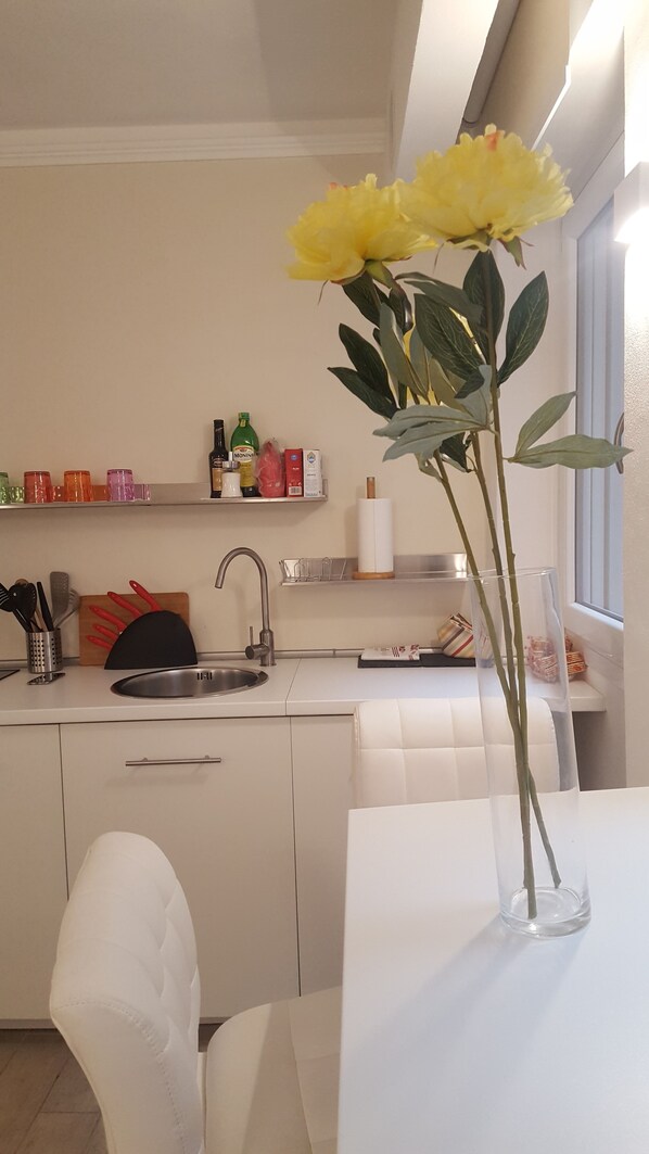 Studio | Eigene Küche | Kühlschrank, Espressomaschine