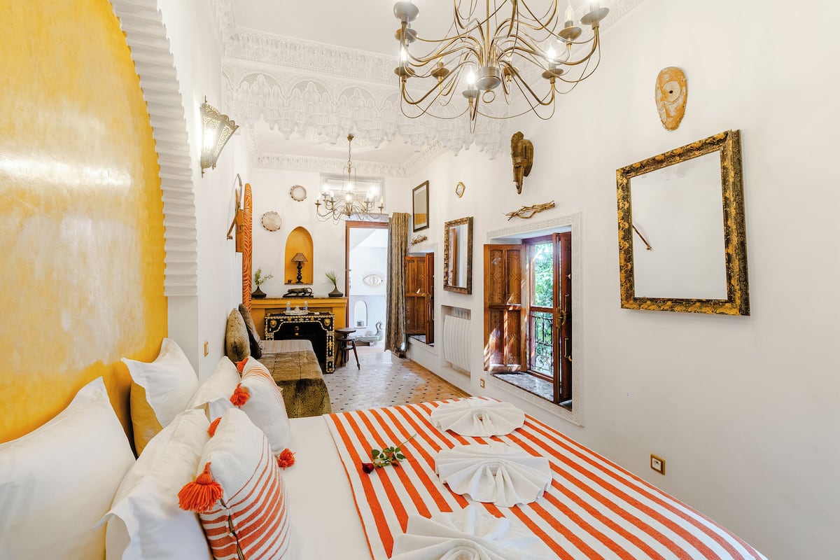 Junior-Suite | 1 Schlafzimmer, hochwertige Bettwaren, Betten mit Memory-Foam-Matratzen
