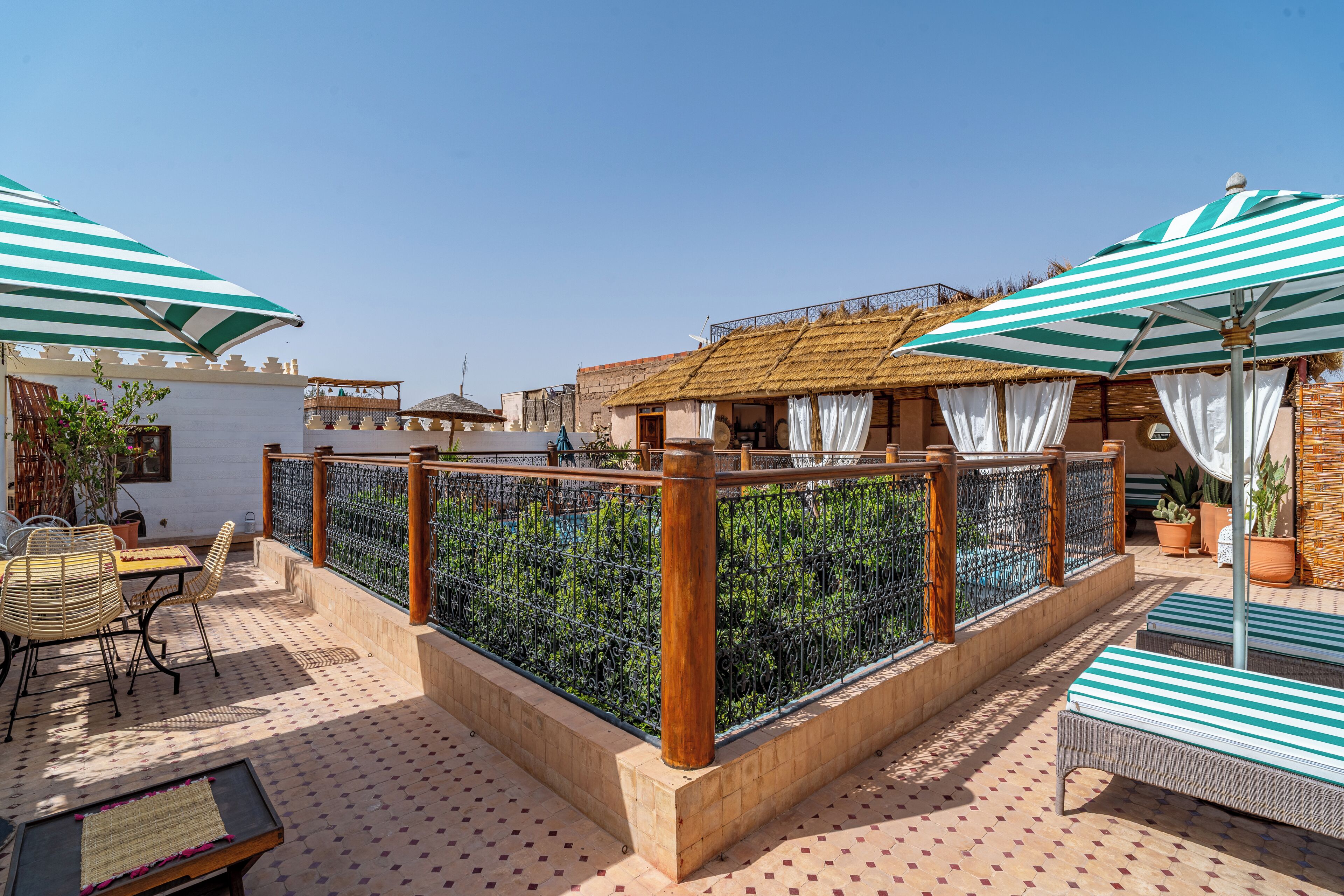 Foto - Riad Asrari
