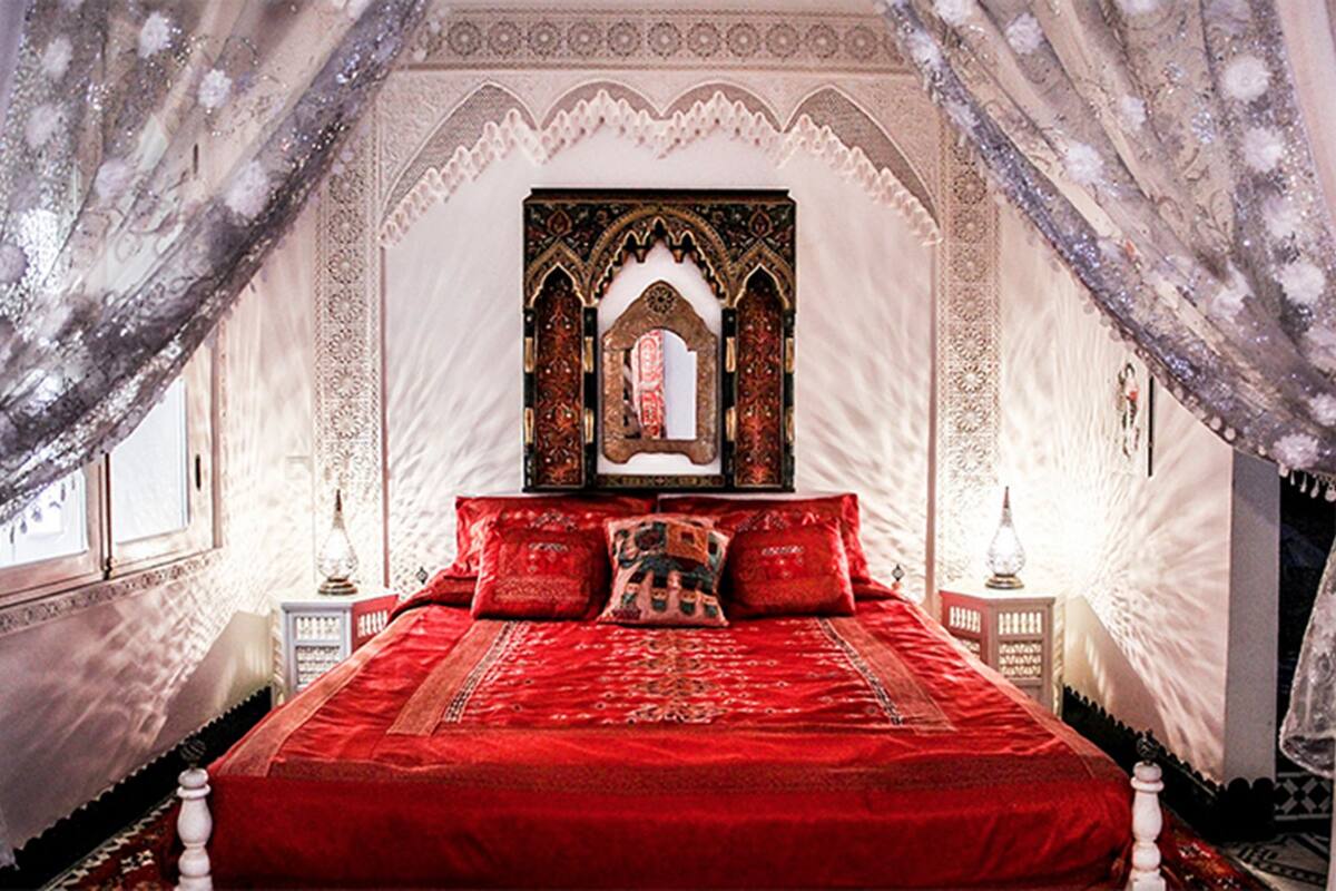 Honeymoon Double Room, 1 Bedroom (Red)