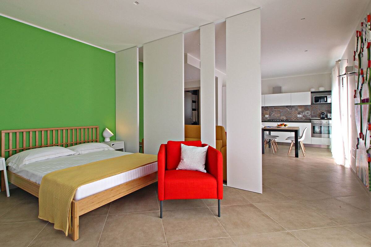 Suite, Kitchen