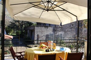 Apartment, 2 Schlafzimmer | Terrasse/Patio