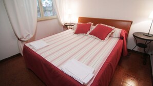 Apartamento, 2 quartos | 2 quartos, berços grátis, Wi-Fi de cortesia