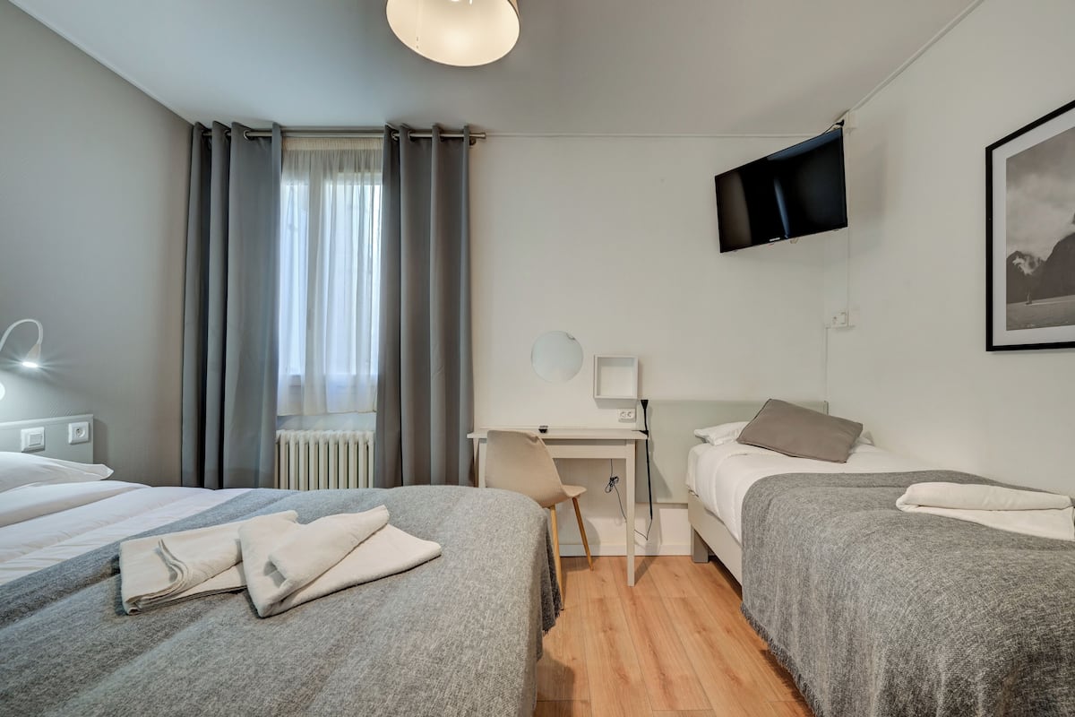 Trippelrum | Sängtillbehör av högsta kvalitet, memory foam-madrasser och gratis wi-fi