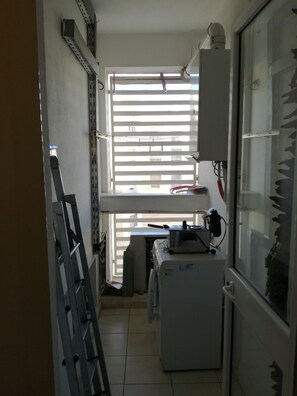 经典公寓 | 私人简易厨房 | 冰箱、微波炉、烤箱、炉灶