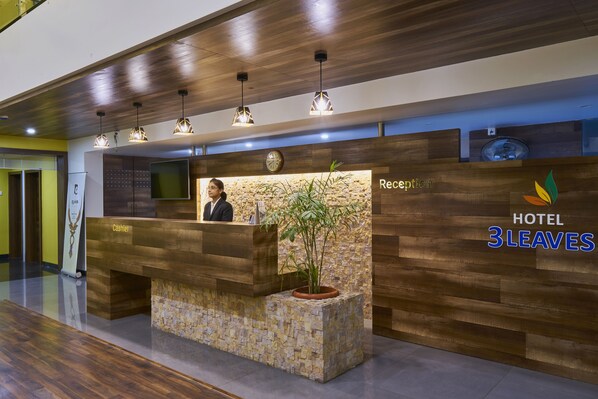 Reception - Hotel 3 Leaves Kolhapur (Kolhapur)