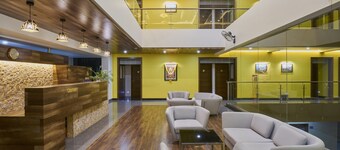 Hotel 3 Leaves Kolhapur