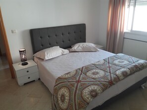 Basic Apartment, 2 Bedrooms | 2 bedrooms, blackout drapes, iron/ironing board, free WiFi - Carrefour's Appartment (La Marsa)