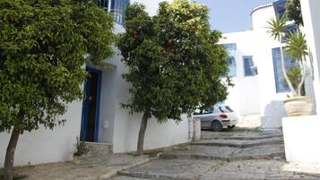 Fachada de la propiedad