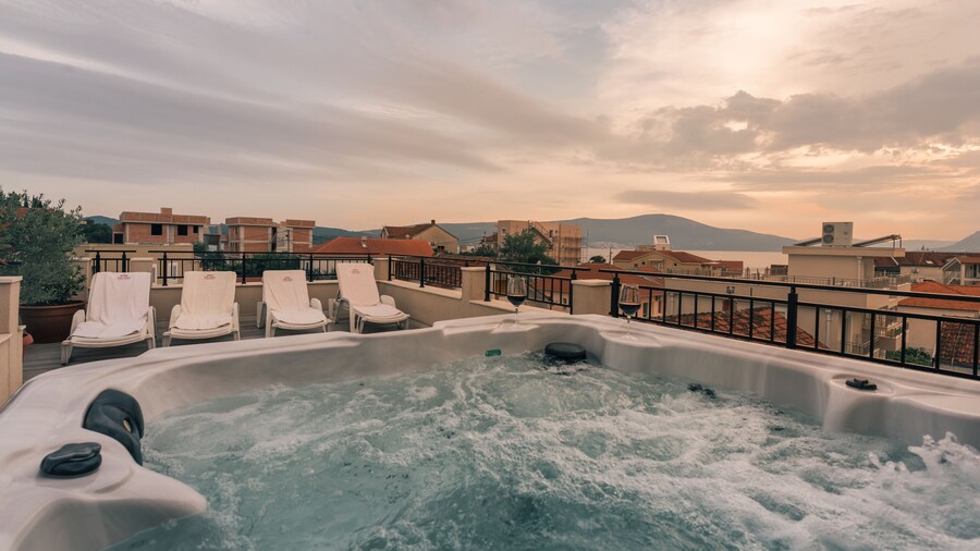 Splendido Bay Hotel 4*