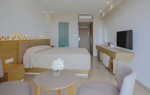 Room - Tasia Maris Seasons (Ayia Napa)