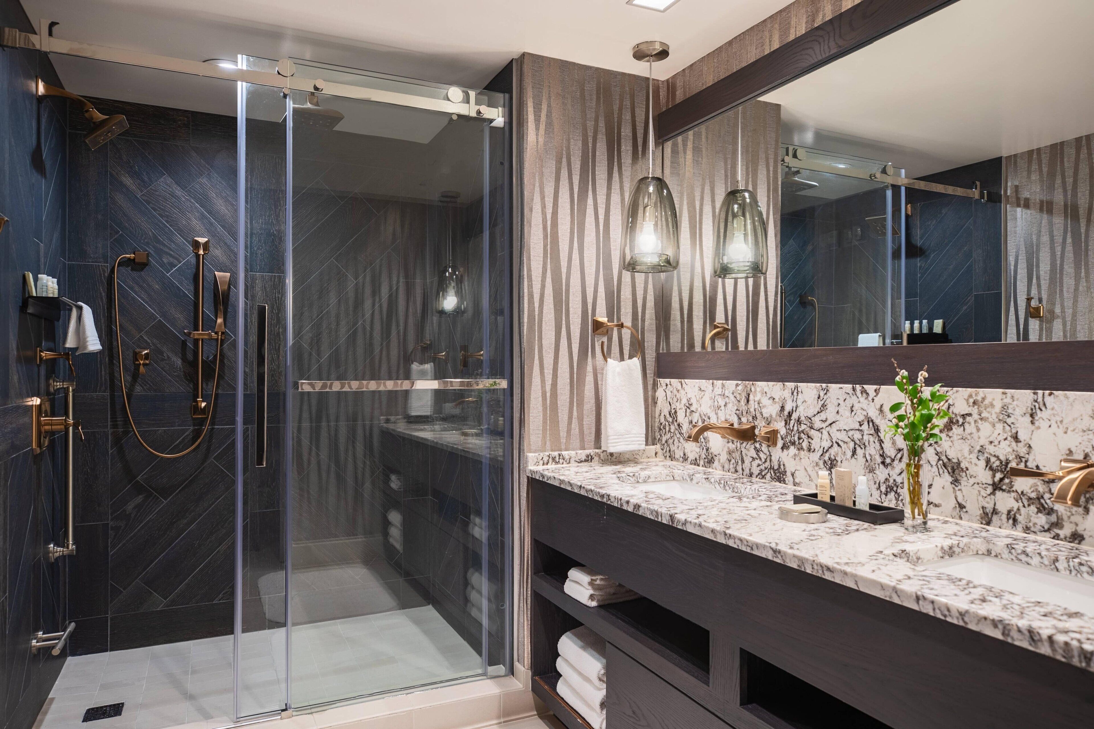 shower, free toiletries, hair dryer, towels