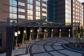 Property entrance - Renaissance Columbus Westerville-Polaris Hotel (Westerville)