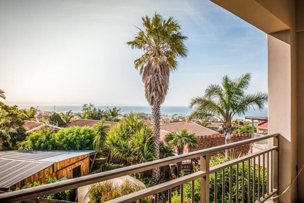 View from room - Seaview Luxury (Jeffreys Bay)