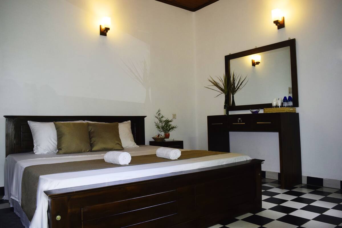 Triple Room with Balcony | 1 bedroom, desk, WiFi (free)