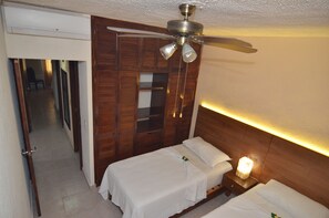 3 habitaciones y caja de seguridad en la habitación 