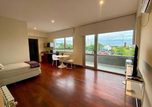 Flat-screen TV - Plaza Hotel Paseo (Salta)