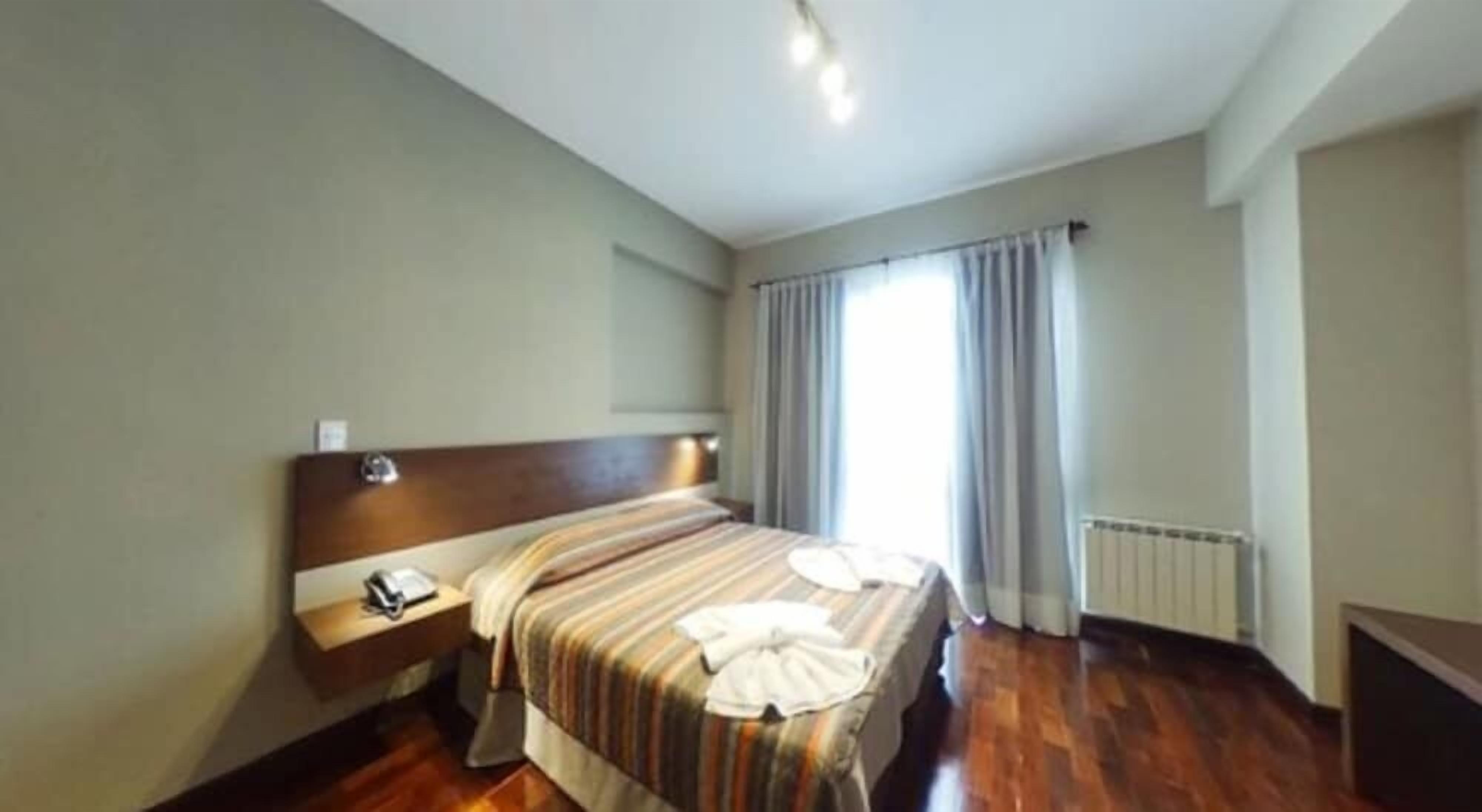 in-room safe, free wifi, bed sheets