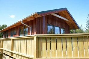 Comfort Bungalow, 2 Bedrooms, Accessible, Garden View | Balcony view