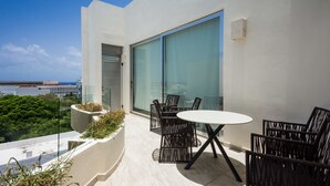 Ảnh chưa phân loại, 4 trong số 21 ảnh, nút