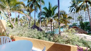 View from room - Park Royal Homestay Los Tules (Puerto Vallarta)