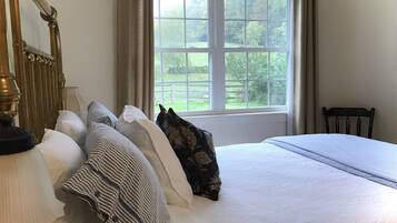 3 chambres, literie de qualité supérieure, fer et planche à repasser