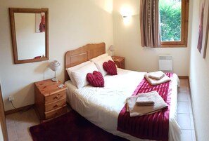 3 Schlafzimmer, Bügeleisen/Bügelbrett, kostenloses WLAN, Bettwäsche