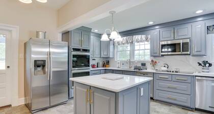 Fabulous Home on River / Bay estate, Porche enveloppant, chiens