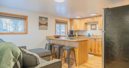 Viehättävä Remontoitu Pieni Talo