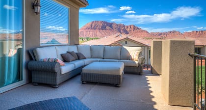 Luxury Home, Water Park and Pools, Beautiful views, Location is everything