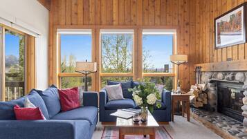Smart TV, chimenea