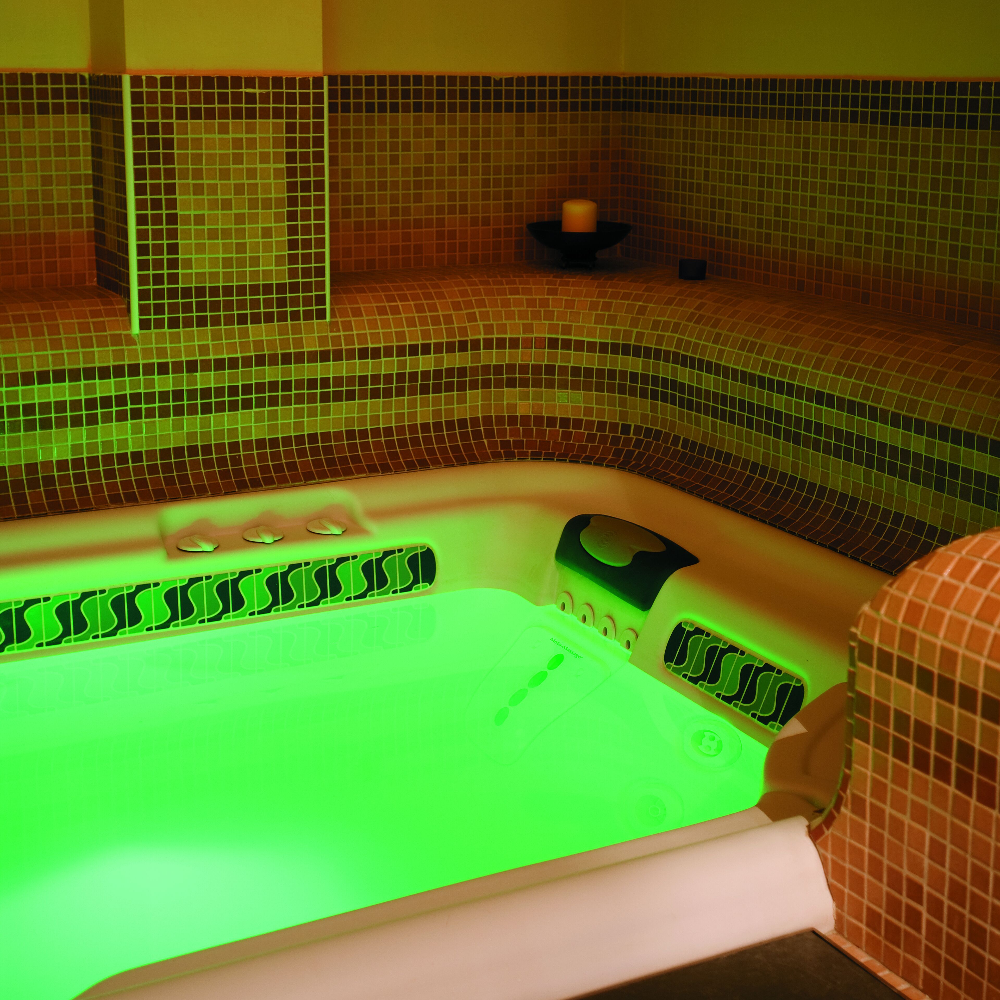 Baignoire à remous intérieure