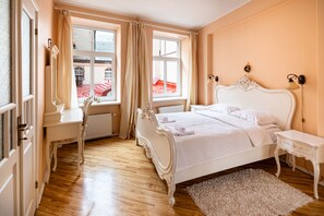 Sistema de insonorización, tabla de planchar con plancha y wifi gratis 