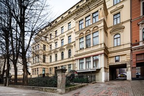 Kalnina Quiet Apartment in city center (Address: Alfrēda Kalniņa iela 8) | 隔音、熨斗/熨衫板、免費 Wi-Fi、床單
