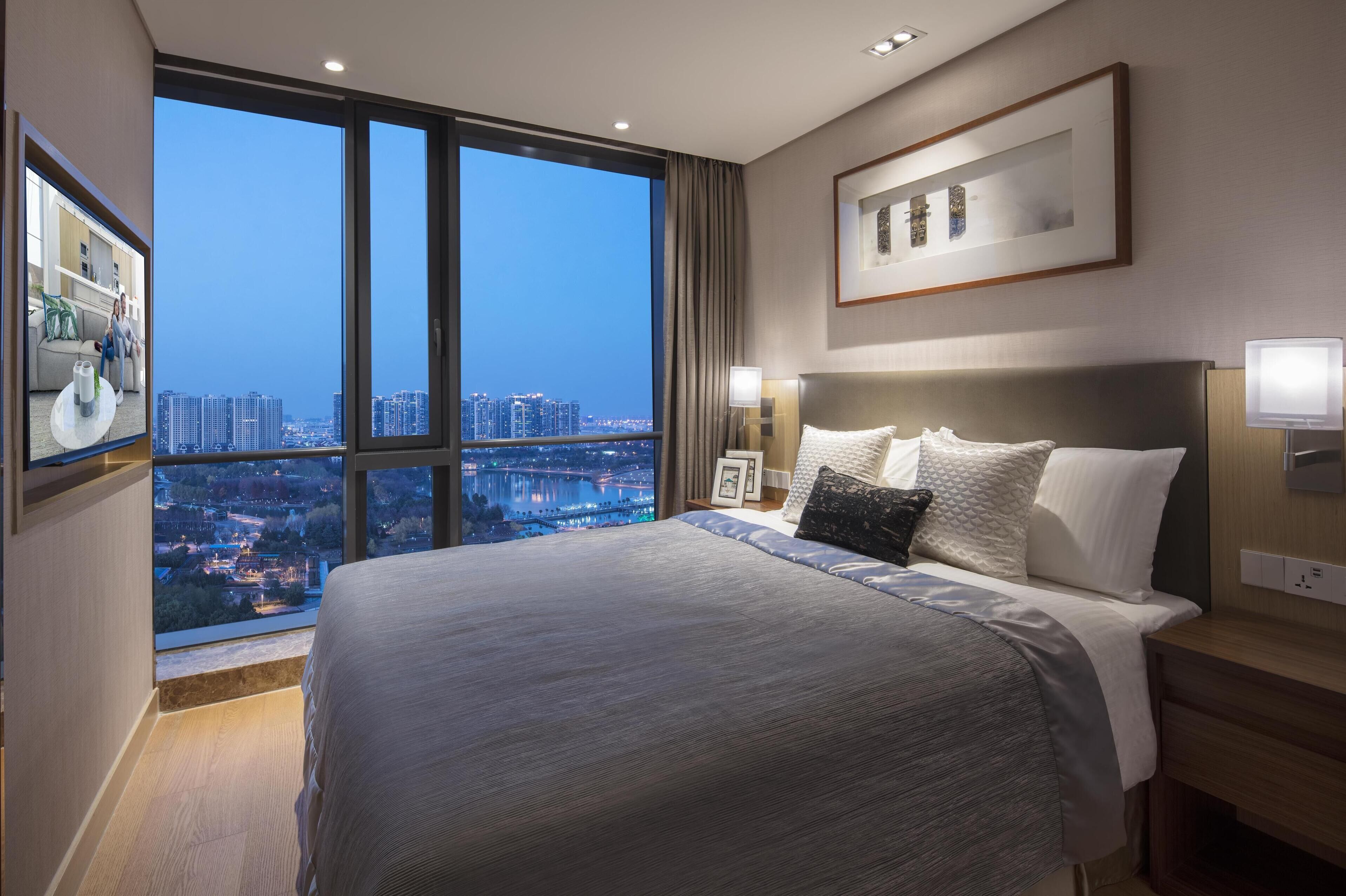 In-room safe, desk, iron/ironing board, free WiFi