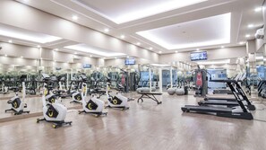 Fitness facility - Golden Tulip Essential Makassar (Makassar)