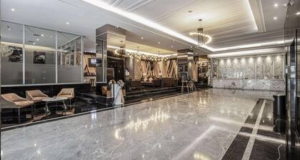 Golden Tulip Essential Makassar