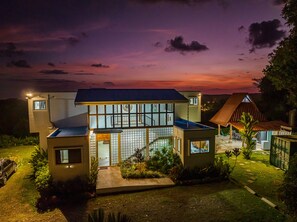 Exterior - Affordable, Breathtaking Luxury! Private yet Close to Everything (Uvita)