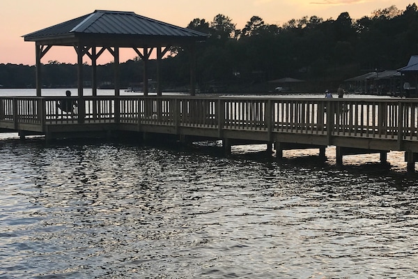 Public covered fishing pier.