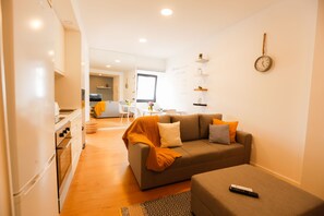 Smart TV - Historic center of Ponta Delgada - Balcony and Free Wifi (Ponta Delgada)