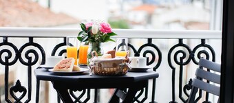 Historic center of Ponta Delgada - Balcony and Free Wifi