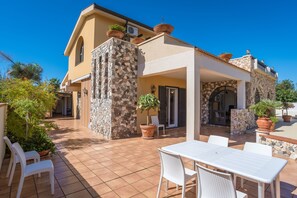 Restauration extérieure