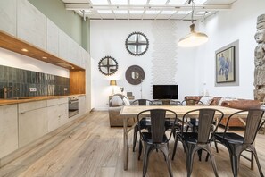 Dining - Show Room, 2BR/2BA, 6 people (París)