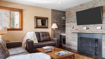 TV connectée, cheminée