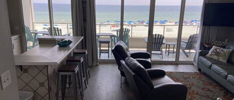 Smart TV, books, video library