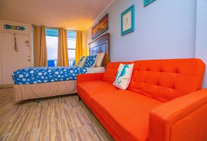 1 soverom, strykejern/-brett, wi-fi (inkludert) og sengetøy